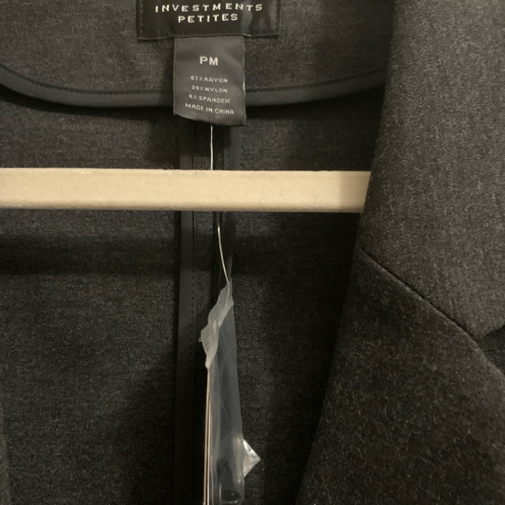 Investments Charcoal Women's Blazer - Picture 3 of 5